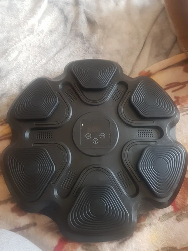 Music boxing machine